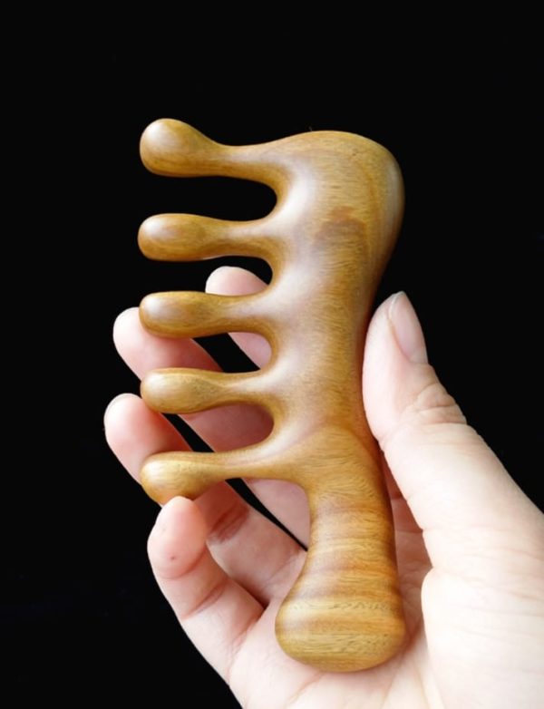 Green sandalwood small handle comb