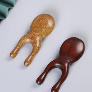Green Sandalwood & Rosewood Nose + Eye massager.