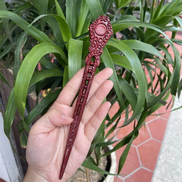 10. Lianzhu (no beads)