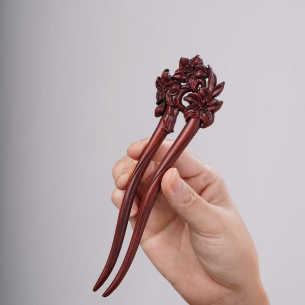 14.Three blossom Red