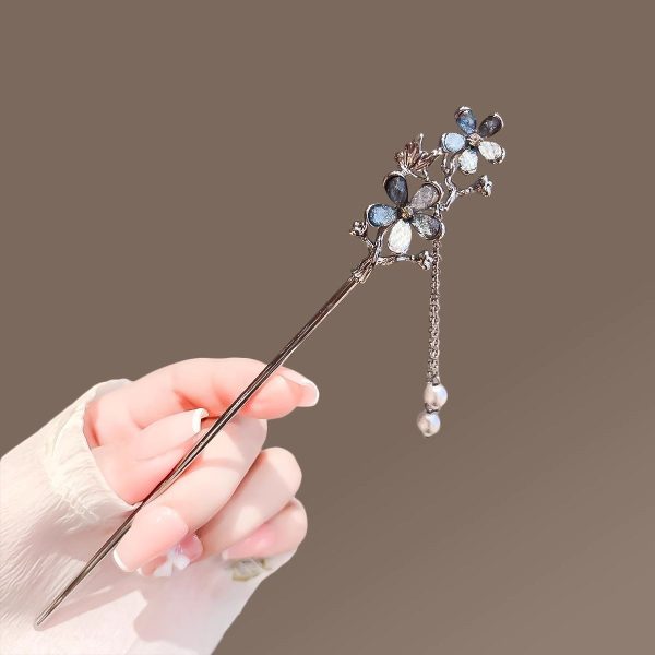 11. Glazed double flower tassel