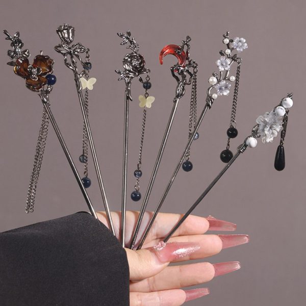 Ink flower metal hairpin.