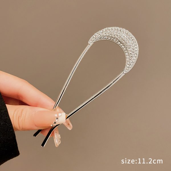 02. Flash diamond crescent silver
