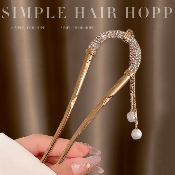 26. Full diamond tassel