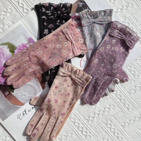 Floral Print Full Finger Sunscreen Gloves.