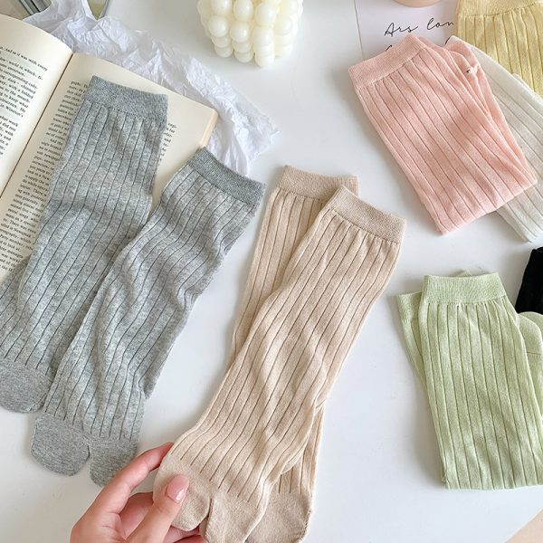 Japanese Style Two-Toe Socks